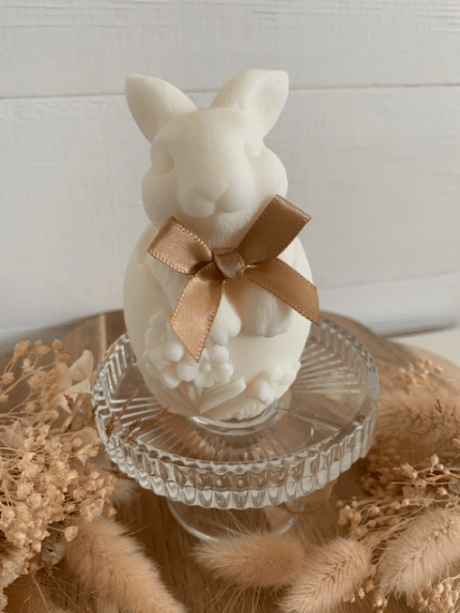 Décoration lapin en cire 